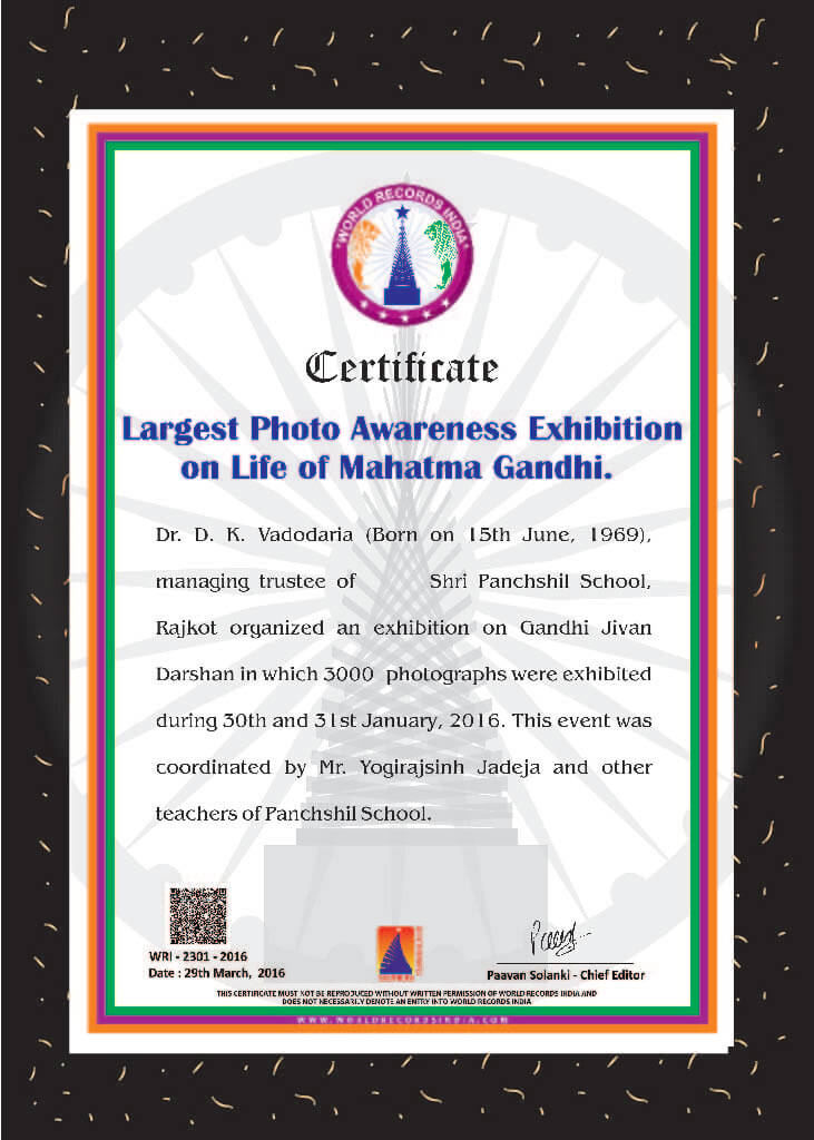 Largest Photo Awareness EXhibition On Life Of Mahatma Gandhi